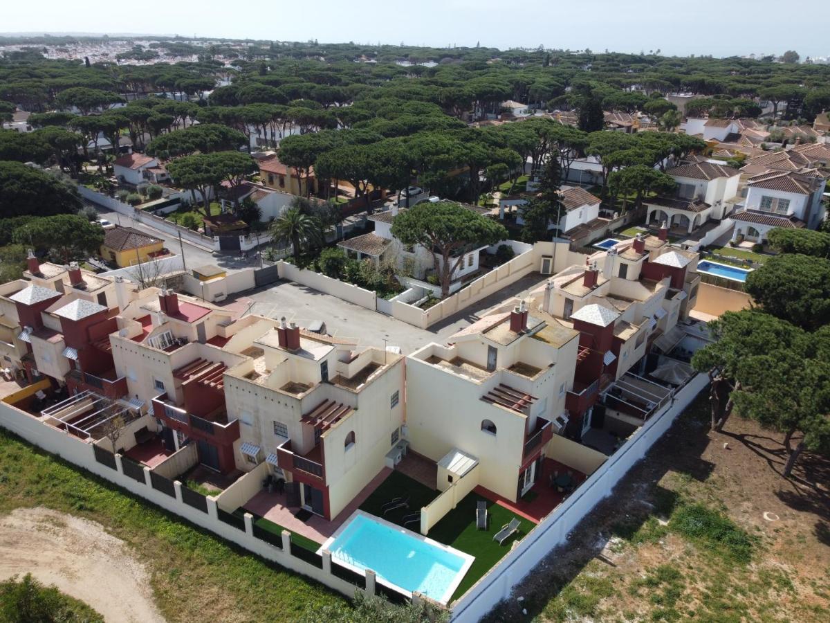 Casa Piscina Playa Barrosa Delfin 7 Villa Chiclana de la Frontera Exterior foto